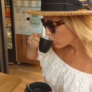 Meet your Posher, Candice